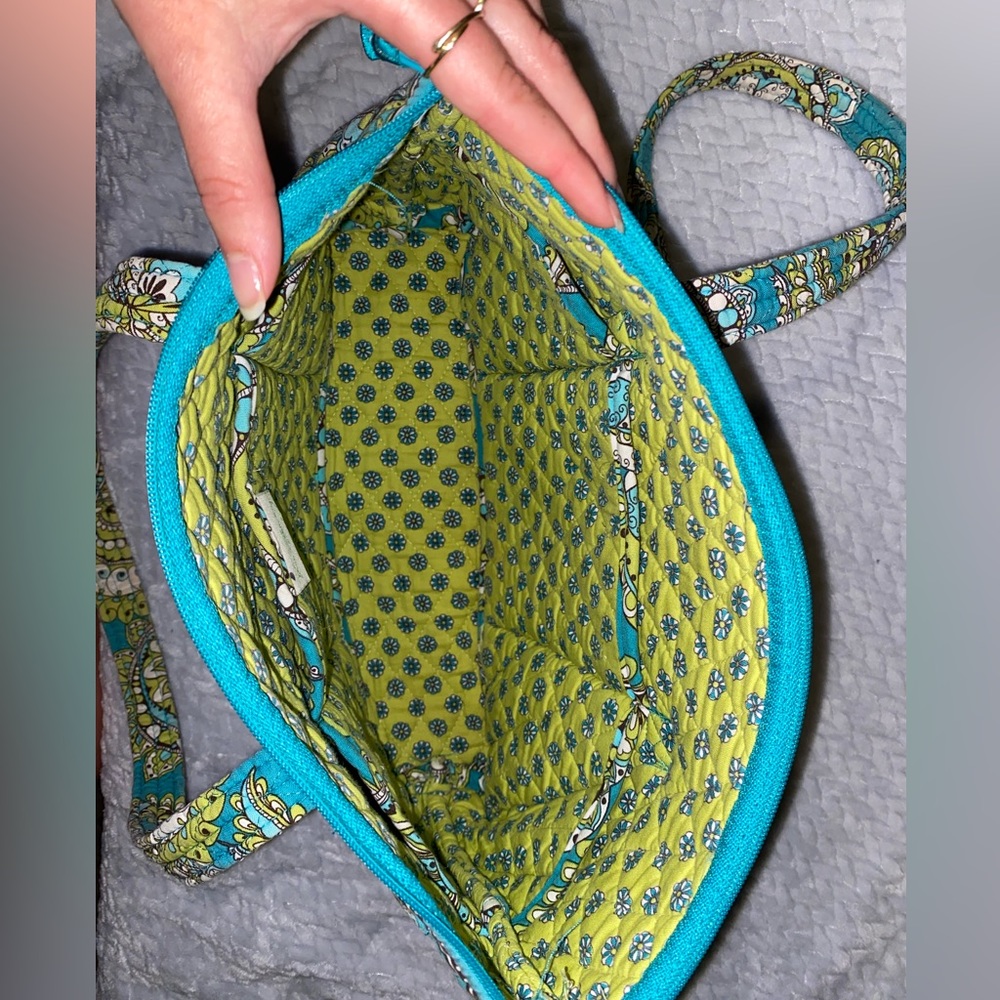 EUC - Vera Bradley - shoulder bag - Picture 4 of 8